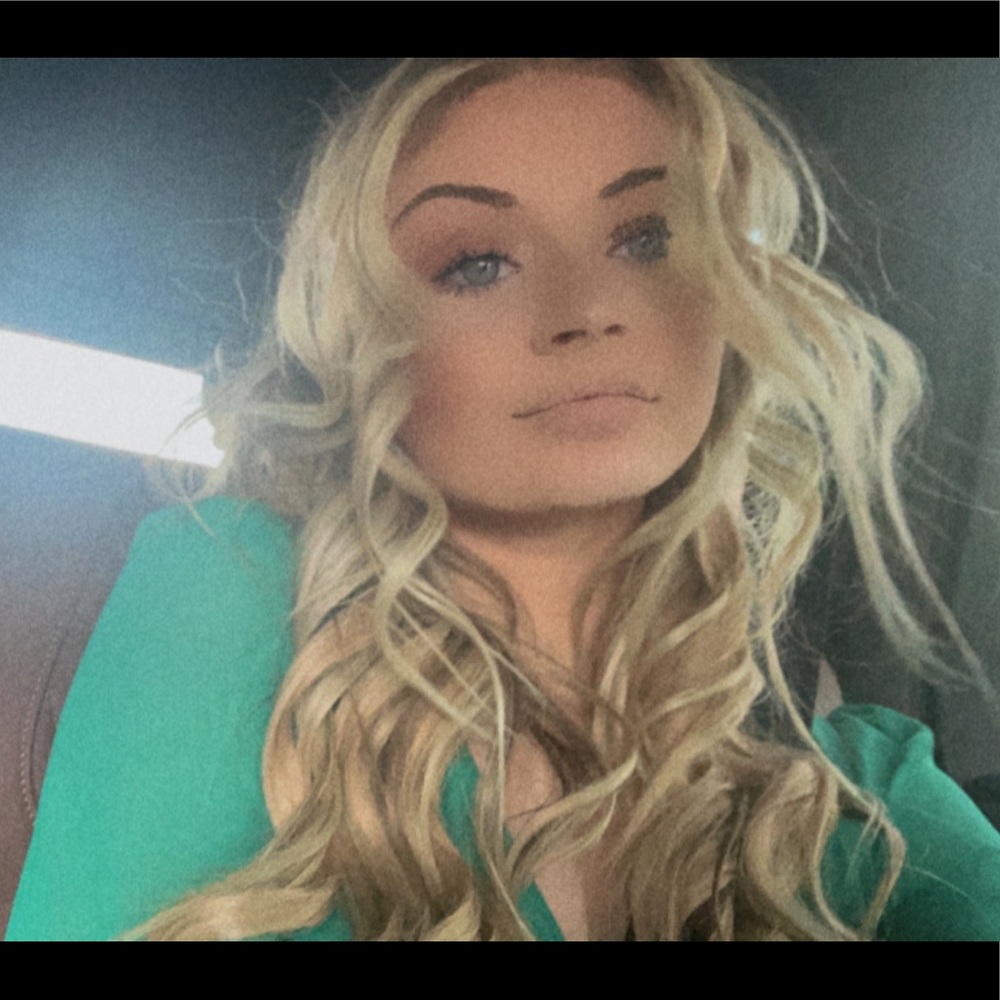 Meet your Posher, Taryn